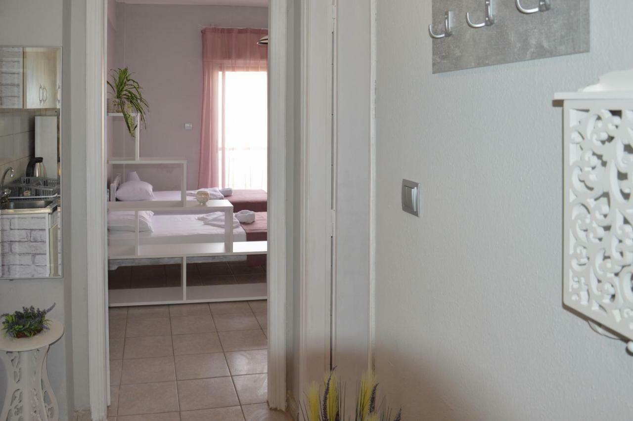 Diva Apartment Asprovalta Buitenkant foto
