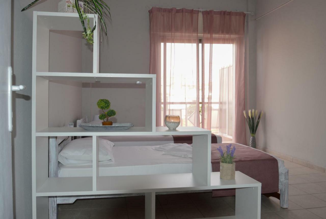Diva Apartment Asprovalta Buitenkant foto